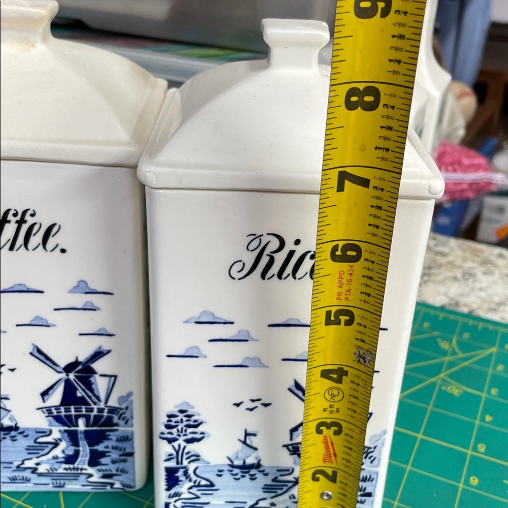 4 Vintge German Blue/White G.M.T. canisters vinegar and oil (see photos) - Picture 14 of 16